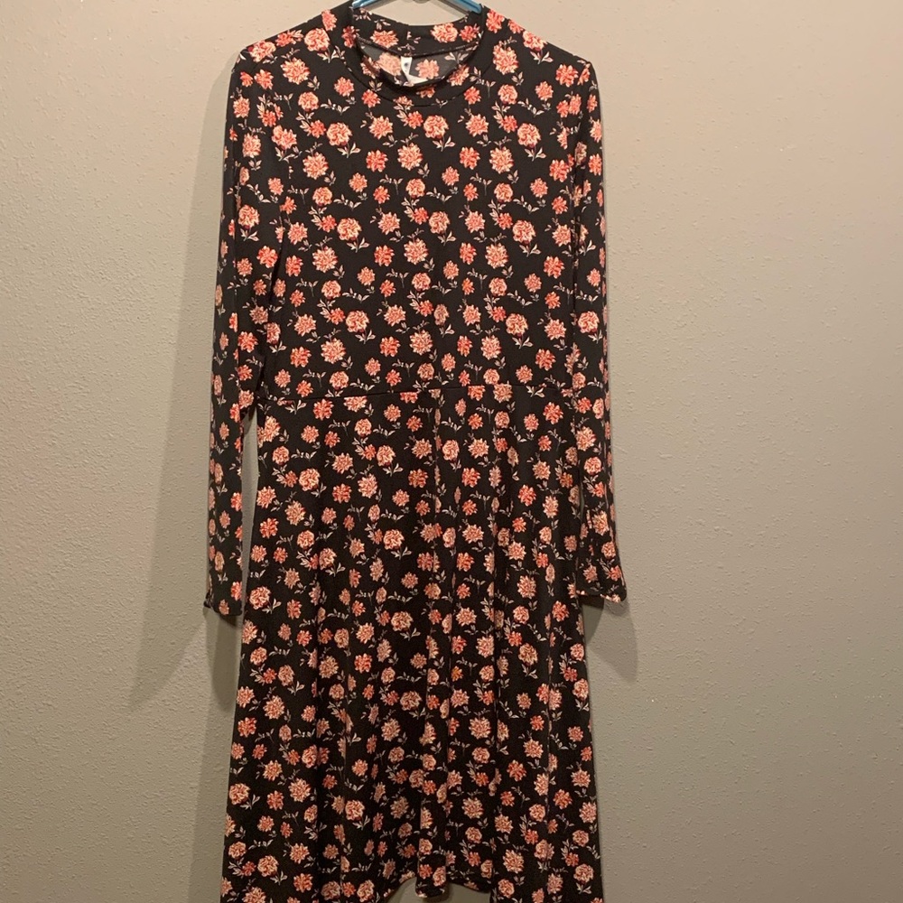 Piphany women’s long floral dress medium